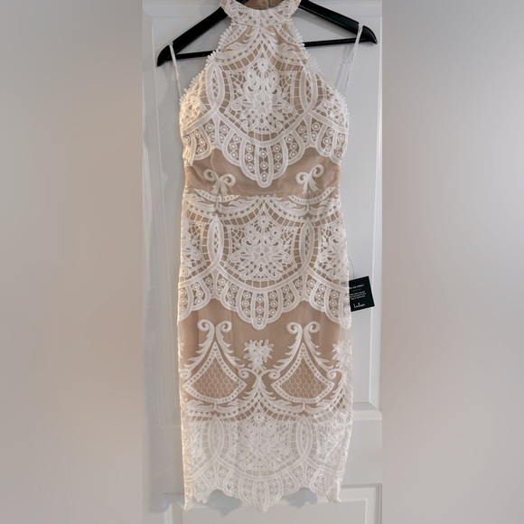 Lulu’s White lace halter midi dress-Small _NWT! - Picture 6 of 8